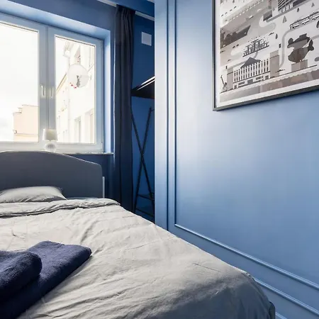 아파트 Blue Door Apartment, Swietojanska, Srodmiescie